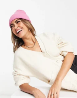Hats*Accessorize Soho Beanie Hat In Bubblegum Pink