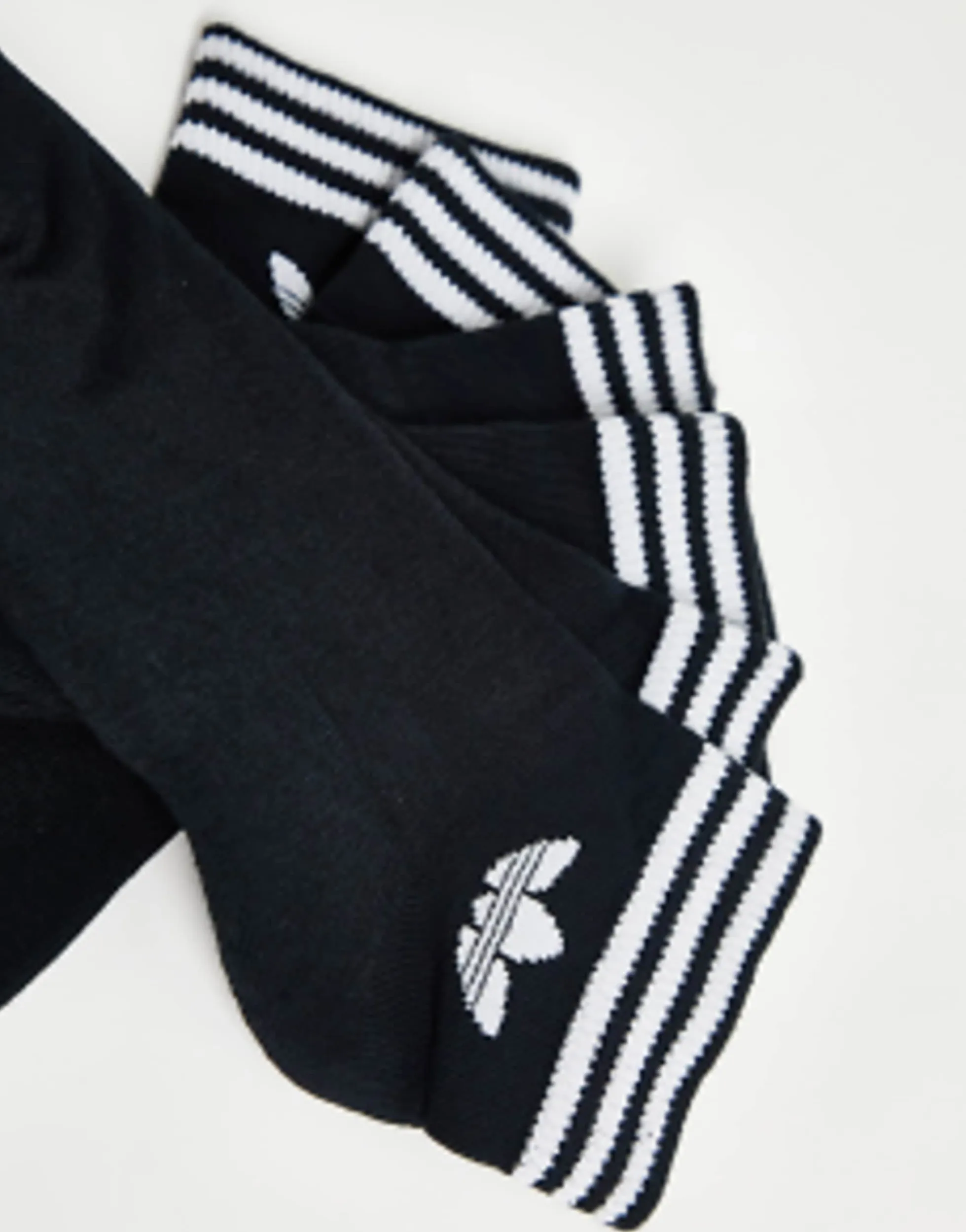 Socks & Tights*adidas Originals Adicolor Trefoil 3 Pack Ankle Socks In Black