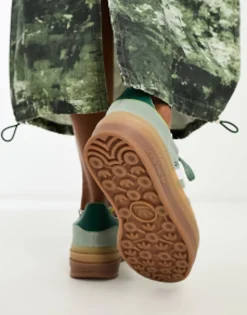 Sportswear*adidas Originals Gazelle Bold Platform Trainers In With Gum Sole Silver Green