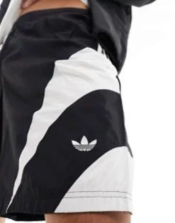 Shorts*adidas Originals Rekive Logo Shorts In Black
