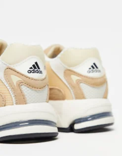 Sportswear*adidas Originals Response Cl Trainers In Beige Sand Strata