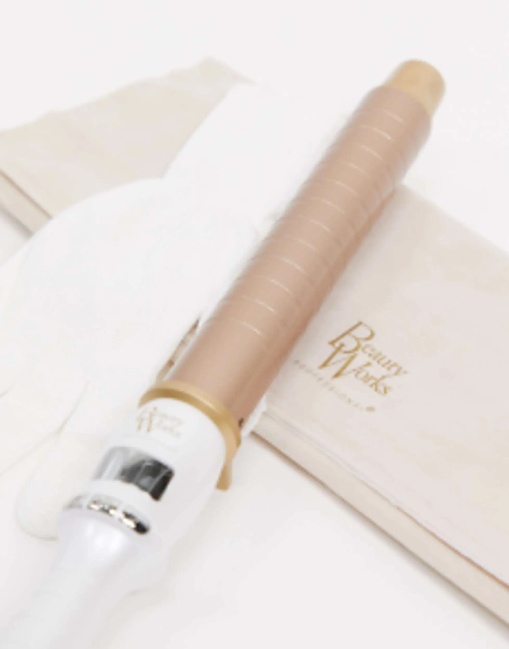 Gifts*Beauty Works Pro Styler