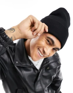 Beanies*Bershka Beanie In Black