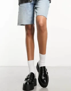 Loafers*Bershka Chunky Loafer With Buckle Detail In Black