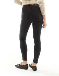 Petite*Bershka Petite High Waist Skinny Jean In Black