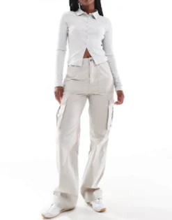Trousers & Leggings*Bershka Straight Leg Cargo Trousers In Stone Grey