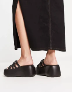 Flat Sandals*Daisy Street Chunky Sole Strappy Sandals In Black