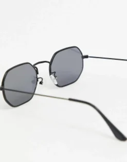Sunglasses*DESIGN Angled Sunglasses In Metal With Smoke Lens Black