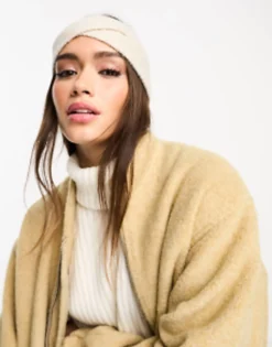 Hats*DESIGN Cross Over Knit Headband In Light Oatmeal Beige