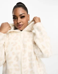 Tracksuits & Joggers*Curve Design Lounge Co-Ord Animal Borg Set In Cream