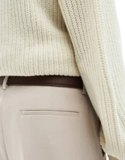 Belts*DESIGN Faux Leather Belt With Contrast Black Stitch In Brown