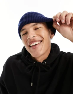 Beanies*DESIGN Fisherman Ribbed Beanie In Navy