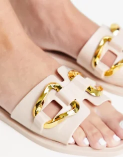 Flat Sandals*DESIGN Fleur Chain Jelly Flat Sandal In Beige