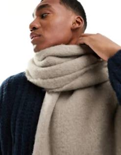 Scarves*DESIGN Fluffy Blanket Scarf In Grey Khaki