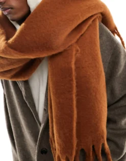 Scarves*DESIGN Fluffy Blanket Scarf In Brown Tan