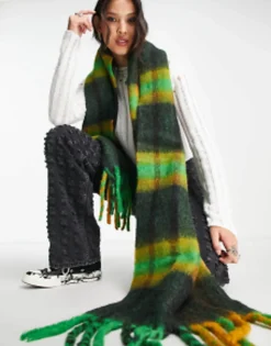 Scarves*DESIGN Fluffy Wool Mix Tassel Scarf In Mustard & Green Check Multi