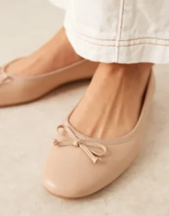 Flat Shoes*DESIGN Lullaby Bow Ballet In Beige