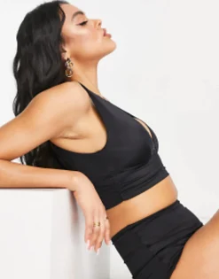 Swimwear & Beachwear*DESIGN Mix And Match Deep Band Side Ruched Crop Bikini Top In Black