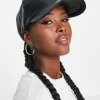 Caps*DESIGN Nappa Leather Look Cap In Black