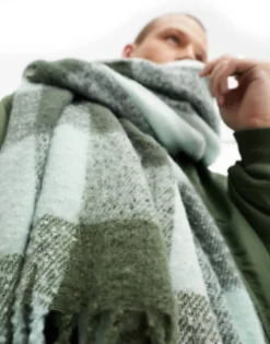 Scarves*DESIGN Oversized Fluffy Scarf In Green Check Light Green