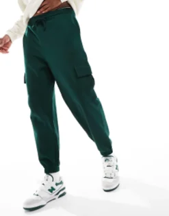 Tracksuits*DESIGN Oversized Joggers With Cargo Pockets In Dark Green Pine Grove