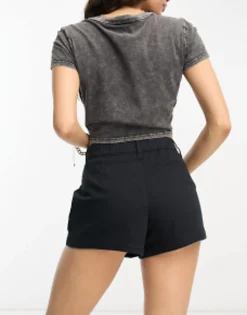 Shorts*DESIGN Petite Chino Short In Black