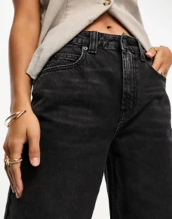 Petite*Petite Design Dad Jeans In Washed Black