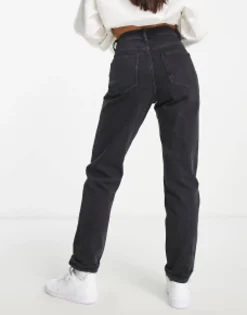 Petite*Petite Design Slim Mom Jeans In Washed Black