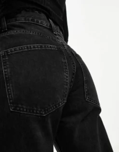 Petite*Petite Design Straight Jean In Washed Black