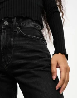 Petite*Petite Design Straight Jean In Washed Black