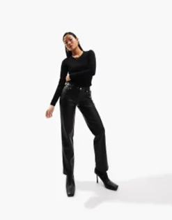 Petite*Petite Design Ultimate Slim Fit T-Shirt With Long Sleeves In Cotton In Black