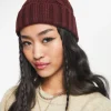 Beanies*DESIGN Polyester Cable Knit Beanie In Burgundy
