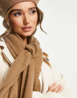 Scarves*DESIGN Raw Edge Scarf In Camel