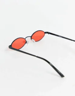 Sunglasses*DESIGN 90S Mini Oval Glasses In With Red Lens Black
