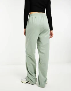 Tracksuits & Joggers*DESIGN Straight Leg Jogger In Sage Green