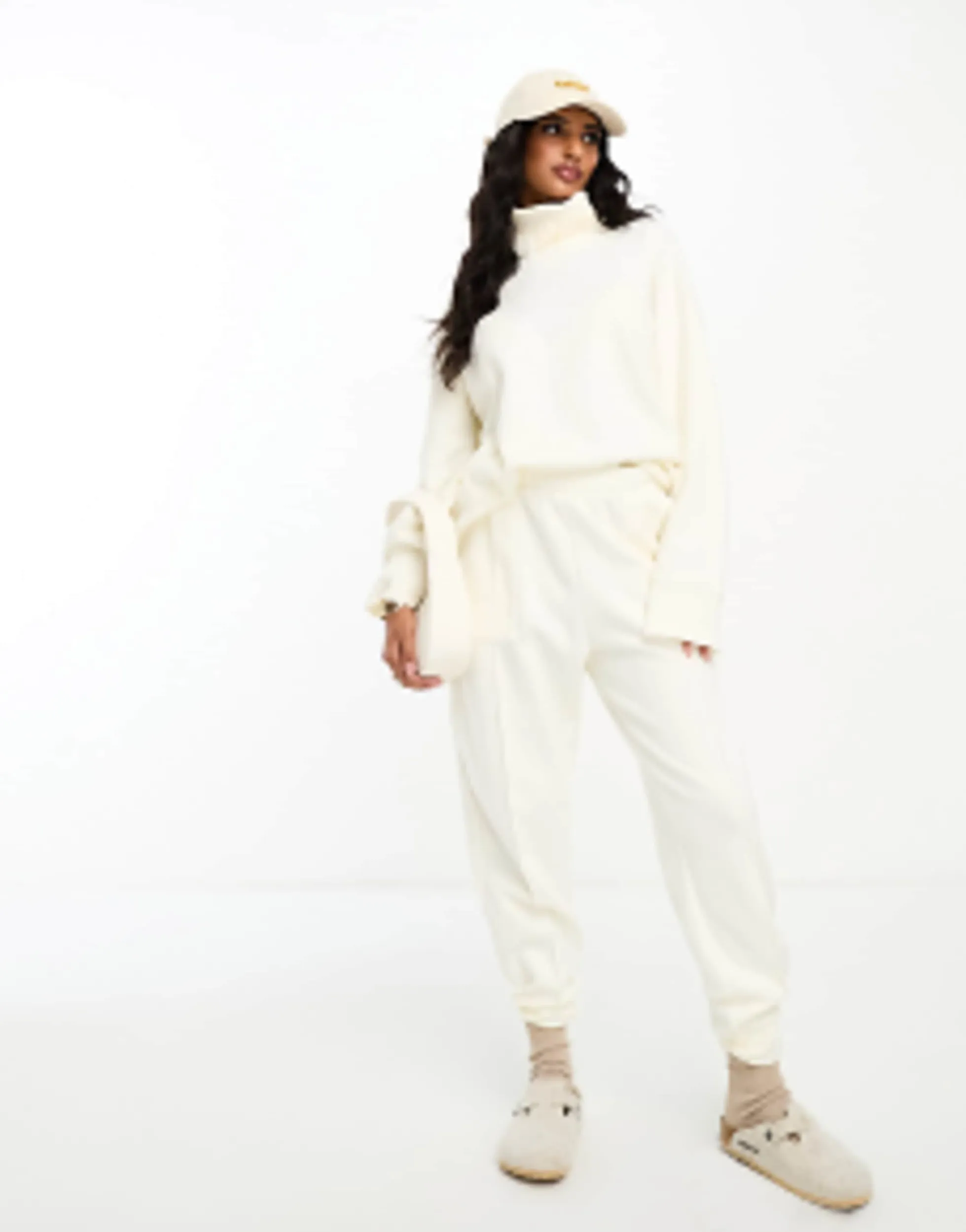 Tracksuits & Joggers*DESIGN Super Soft In Winter White Jogger And Roll Neck