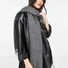 Scarves*DESIGN Supersoft Scarf With Tassels In Charcoal Grey