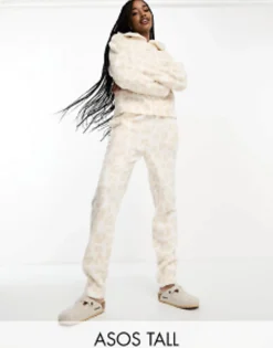 Tall*Tall Design Lounge Co-Ord Animal Borg Set In Cream