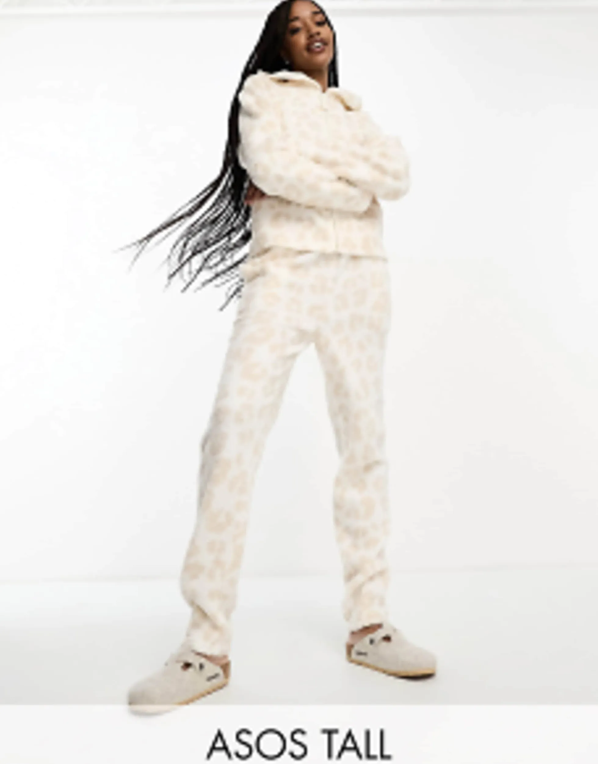 Tall*Tall Design Lounge Co-Ord Animal Borg Set In Cream