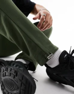 Tracksuits*DESIGN Tapered Cargo Joggers With Toggle In Khaki Deep Depths