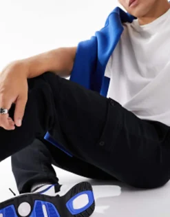 Tracksuits*DESIGN Tapered Cargo Joggers With Toggle In Black