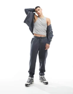 Tracksuits*DESIGN Tapered Heavyweight Joggers In Washed Black Dark Shadow
