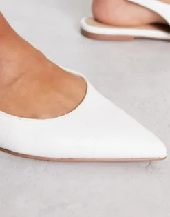 Flat Shoes*DESIGN Wide Fit Lala Slingback Ballet Flats In White Lizard
