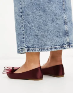 Flat Shoes*DESIGN Wide Fit Lila Bow Ballet In Burgandy