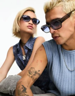 Sunglasses*Messy Weekend Downey Square Sunglasses With Blue Lens In Transparent Grey
