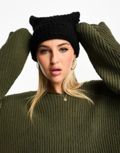 Hats*My Accessories London Knitted Square Beanie In Black