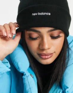 Beanies*New Balance Linear Logo Beanie In Black