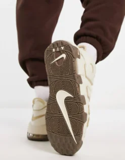 Sportswear*Nike Air More Uptempo Trainers In And Gold With Gum Sole Cream