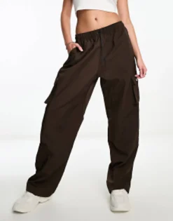 Trousers & Leggings*Nike Mini Swoosh Woven Cargo Trousers In Baroque Brown Baroque Brown/(Sail)