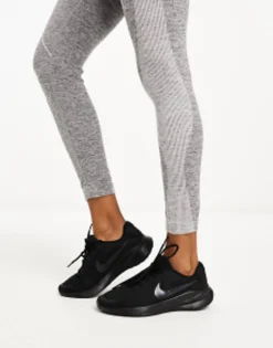 Sportswear*Nike Running Revolution 7 Trainers In Tripe Black
